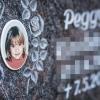 Gedenkstein mit dem Porträt von Peggy. Das Schicksal des Mädchens wirft auch nach 13 Jahren viele Fragen auf. Jetzt wird der Fall neu aufgerollt.