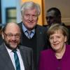 Martin Schulz, Horst Seehofer und Angela Merkel wollen eine neue Große Koalition schmieden. Der heutige Dienstag soll der "Tag der Entscheidung" sein.