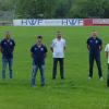 Das Bild zeigt die beteiligten Funktionäre, darunter Georg Schweiger (Sportlicher Leiter TSV Wemding, Zweiter von links) und Alexander Wager (Spartenleiter TSV Wolferstadt, Zweiter von rechts). 