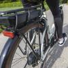 Ein Unbekannter hat in Obenhausen ein E-Bike gestohlen.
