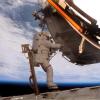 Immer wieder müssen Astronauten an der ISS Außeneinsätze absolvieren.