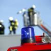 Diverse Feuerwehren mussten am Samstag zu einem Schwelbrand nach Wechingen ausrücken. (Symbolbild)