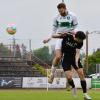 David Anzenhofer hatte die absolute Lufthoheit und ging beim FC Gundelfingen voran. Dafür gab es Lob vom Trainer, die Punkte nahm aber der FC Ingolstadt II (vorne Renato Domislic) mit. Foto: Walter Brugger