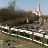 Am Roten Tor in Augsburg ist heute Mittag eine Tram der Linie 13 entgleist. 