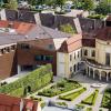 Architekt Volker Staab hat dem Anbau für das Deutsche Medizinhistorische Museum eine markante Kupferfassade spendiert. Am Samstag wird der Abschluss der Erweiterung mit einem großen Museumsfest gefeiert. 