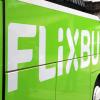 Der Fernbus-Anbieter Flixbus weitet sein Angebot in Augsburg aus. Ab sofort kann man von Augsburg aus unter anderem direkt an die Adria fahren. 