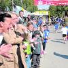 In die Turnschuhe und auf geht's: Der Marktlauf in Pfaffenhofen lockt jährlich viele Sportler nach Pfaffenhofen. Am Sonntag ist es wieder so weit. Archivfoto: A. Brücken