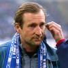 Der Schauspieler Peter Lohmeyer ist Fan von Schalke 04. Am morgigen Sonntag rechnet er mit einem knappen Sieg gegen den FC Augsburg.