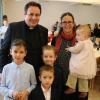 Am Sonntag empfing die Gemeinde Linder und seine Familie bei einem Festgottesdienst. 