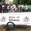 Bei dem "Ride of Silence" des ADFC Augsburg wurde den verunglückten Fahrradfahrern gedacht.