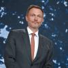 Bundesfinanzminister Christian Lindner möchte Fahrer von E-Fuel-Fahrzeugen künftig steuerlich entlasten