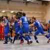 Ein Höhepunkt der abgelaufenen Futsal-Saison war das Finale um die Dillinger Landkreismeisterschaft zwischen dem TSV Wertingen und der SSV Dillingen. Die Dillinger (blaue Trikots) jubelten nach dem gewonnenen Sechsmeterschießen. Im kommenden Winter könnten sich beide Teams erneut duellieren.