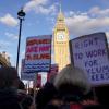 Am Montag protestierten Demonstrierende in London gegen den Gesetzentwurf zur illegalen Einwanderung.