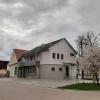 Das ehemalige Bankgebäude, das die Gemeinde kaufte, beherbergt jetzt die Kinderkrippe des Ellgauer Kindergartens Pusteblume.