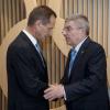 Ein Bild aus früheren Tagen: IOC-Präsident Thomas Bach (links) und sein Amtskollege beim DOSB, Alfons Hörmann, galten lange Zeit als eingespieltes Duo. Diese Zeiten scheinen nun vorbei zu sein. 	