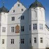 Die Autorin Helene Walterskirchen lebt auf Schloss Rudolfshausen im Iglinger Ortsteil Holzhausen. 