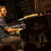 Der Jazzpianist Yaron Herman war beim letzten großen Konzert des Jazzsommers im Botanischen Garten zu hören.