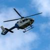 Die Polizei suchte mit einem Hubschrauber nach dem Mann, der in der Nacht auf Samstag einen Brand in Herbrechtingen ausgelöst hat.
