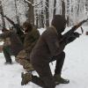 Ukrainische Soldaten erhalten eine Spezialausbildung unter Feldbedingungen in der Region Charkiw im Nordosten der Ukraine.