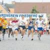 Am Samstag, 6. August, um 18 Uhr fällt der Startschuss zum 20. Hans-Böller-Lauf im Rahmen des Friedberger Volksfests. 13 Mannschaften nehmen dann die Strecke von der Tiefgarage Ost zum Friedberger Rathaus und zurück in Angriff.   