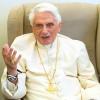 Der emeritierte Papst Benedikt warnt in einem neuen Buch vor der Aufweichung des Zölibats. Sein Co-Autor ist der konservative Kardinal Robert Sarah.