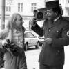 Otto Waalkes (l) und Günther Kaufmann als US-Soldat in einer Szene des Films «Otto - Der Film» (1985).