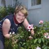 Im Garten von Ingeborg Rüll blüht es in allen Ecken. Die Eresingerin hat eine Vorliebe für Rosen.