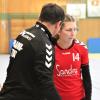 Trainer Thomas Wonnenberg und Marleen Bscheider müssen mit den Aichacher Handballerinnen in Pfaffenhofen antreten. 
