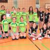 Glückliche Sportler: Mit drei U-14-Mannschaften nahm der TSV Neuburg am Volleyball-Kreispokal teil. Die „Erste“ holte sich den Titel, die „Zweite“ ergatterte sich Rang drei.  

