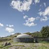 James Turrells Skyspace findet sich mitten in der Natur am Tannegg.