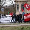 Szene einer Antifa-Demo in Augsburg im März. Bei einer vergleichbaren Veranstaltung im Dezember letzten Jahres war es zu Zwischenfällen gekommen. 