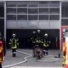 Beim Brand in einer Werkhalle der Firma Giwa in Westendorf ist am Dienstagvormittag ein Millionenschaden entstanden. 