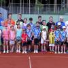 Hochbetrieb herrschte an den vergangenen Tagen auf der Tennisanlage des TC Dasing. Sechs Trainer waren nötig, um den Ansturm beim Tennis-Camp zu bewältigen.  	 	