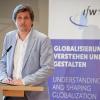 «Unser größter Wettbewerbsnachteil sind nicht Unternehmenssteuern, sondern Fachkräftemangel und Demografie. Wir brauchen eine Million Migranten», sagt der Präsident des Kieler Instituts für Weltwirtschaft, Moritz Schularick.