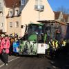 Sonne satt und strahlende Gesichter: Der Faschingsumzug in Offingen lockte viele Besucherinnen und Besucher an.