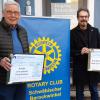 8000 Euro für den guten Zweck: Unser Bild zeigt von links Peter Vohle (Organisator der Adventskalender-Aktion), Kai-Uwe Kugelmann (Präsident des Rotary-Clubs Schwäbischer Barockwinkel Thannhausen) und MN-Redaktionsleiter Peter Bauer, der die Spende für die Kartei der Not symbolisch entgegennahm.  	
