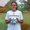 Der Fußball spielt eine wichtige Rolle in ihrem Leben: Samantha Stiglmair spielt in Amerika Fußball an einer Universität. Derzeit ist sie wegen der Corona-Krise in ihrem Heimatort Karlshuld. 