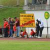 Dieses einfallsreiche Schild hat dem TSV Wittislingen in den Relegationsspielen kein Glück gebracht. Zunächst wurde das entscheidende Duell gegen Minderoffingen verloren, dann nach erfolgtem mündlichen Aufstieg als Nachrücker diese Entscheidung wieder rückgängig gemacht. 