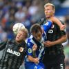 Ein Bild aus alten Zeiten: 2014 trat der FCA schon einmal in der ersten Runde des DFB-Pokals gegen Magdeburg an. Das Spiel endete mit einer peinlichen Pleite für die Augsburger.