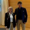 Christiana Arlt ist neue Gemeinderätin der Freien Wähler in Aystetten und wurde von Bürgermeister Peter Wendel vereidigt.