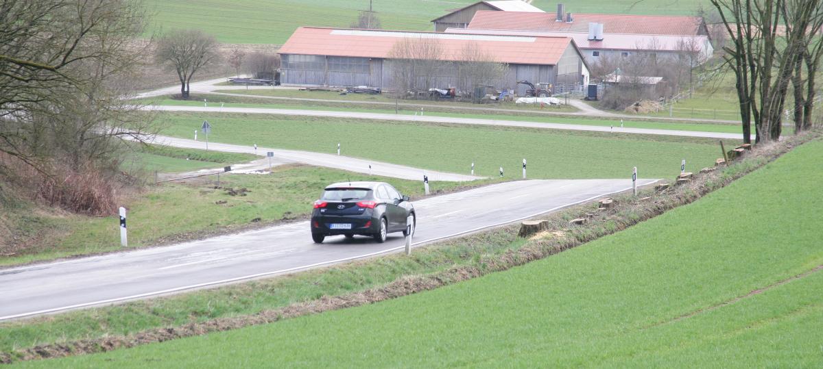 Wann kommt der Geh- und Radweg in Osterzhausen?