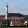 Oft sind kirchliches Gebäude ohne große Umbauten nicht für die Unterbringung von Geflüchteten geeignet – so auch das Kloster Obermedlingen. 