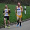 Für Achim Zimmermann (links) und Jens-Uwe Brack von Fcerunning ist der 50-Kilometer-Lauf in Ebershausen ein Heimspiel. 
