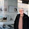 In den Schaufenstern der Künstlergalerie Ulm hat der Elchinger Günter  Schrem eine gemischte Ausstellung mit Fotografie und Malerei, ein kleiner Überblick über sein künstlerisches Schaffen in 35 Jahren.