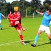 Max Kandler (rot) eröffnete den Torreigen gegen den Aufsteiger SV Ungerhausen. Der TSV Friedberg siegte im Heimspiel der Bezirksliga Süd deutlich mit 5:1 Toren. Foto: Anton Schlickenrieder