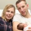 Emma heißt das Neujahrsbaby, das am 1. Januar in der Günzburger Kreisklinik zur Welt kam. Ihre Eltern Veronika und Peter Neduchal wohnen in Wasserburg und freuen sich, nun eine Familie zu sein.