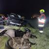 Bei einem Unfall zwischen Rain und Staudheim erlitten am Donnerstagabend zwei Menschen Verletzungen.