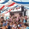 Partystimmung herrscht beim Volkfest in Friedberg.