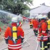 Brandbekämpfung bei Gebäuden mit Photovoltaikanlagen und die damit verbundenen besonderen Gefahren für die Einsatzkräfte waren die Themen der Hauptübung der Feuerwehr Riesbürg.  