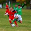 Umkämpfte Partien bot die A-Klasse Neuburg: Hier duellieren sich Max Neff (links) vom SV Wagenhofen und Andreas Hutter vom SV Straß. Foto: Daniel Worsch 